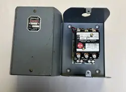 CHROMALOX,CR330AU,CONTACTOR ENCLOSED 30AMP 277V
