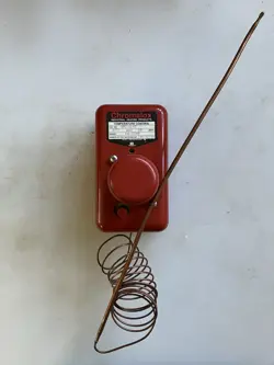 CHROMALOX TEMPERATURE CONTROL ARC-219