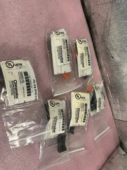CHROMALOX 389570 (LOT OF 6)