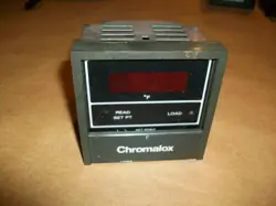 CHROMALOX TEMPERATURE CONTROLLER 3910-11104  USED