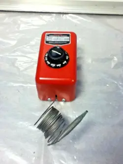 CHROMALOX AR-7024 TEMPERATURE CONTROL