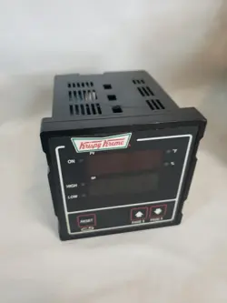 KRISPY KREME CHROMALOX TEMPERATURE CONTROLLER 2104-RO100-0002 UNKNOWN CONDITION