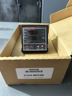 – TEMP INDICATOR/REGULATING