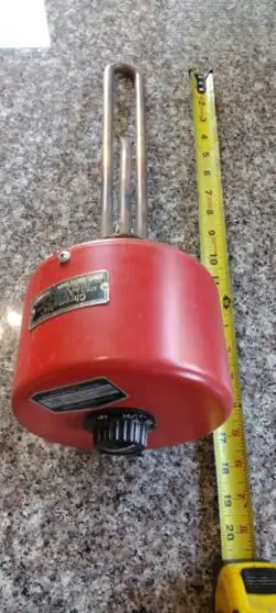 CHROMALOX FLUIDS TANK HEATING ELEMENT 250 VOLT 26AMP  50-250F OLDER MODEL