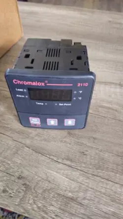 CHROMALOX 2110-R3100 100-240V AC/DC 1/4 DIN TEMPERATURE CONTROLLER FREE SHIPPING