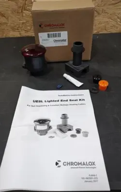 NEW CHROMALOX UESL-394257 562581072 ELECTRIC HEAT TRACE RED LIGHTED END SEAL KIT