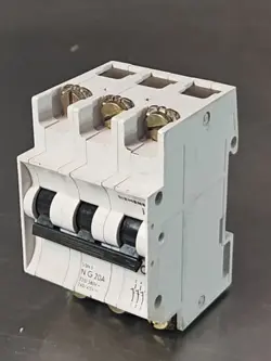 SIEMENS 5SN3