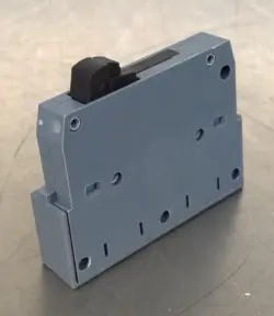 CIRCUIT BREAKER