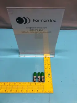 FITTING 1/4 VCRM-1/4
