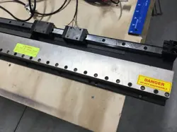I-FORCE MOTOR/TRACK ASSEMBLY