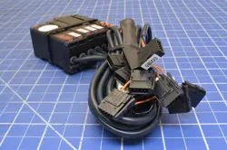 E3X-MDA11 (LOT OF 6) / PHOTOELECTRIC SENSORS 2 CHANNEL FOA NPN PREWIRED / OMRON