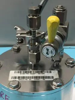 AMPULE