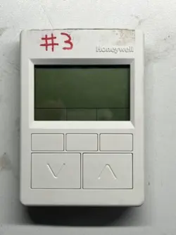 HONEYWELL TR70 ZIO WALL MODULE LCD DISPLAY - USED