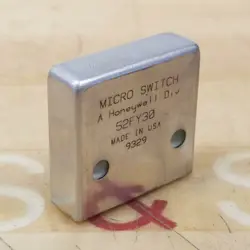 52FY30 MICROSWITCH PROXIMITY