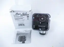 243539 NEW IN BOX; HONEYWELL C6097A3095 PRESSURE SWITCH 1.5/7 PSI 1/4