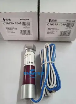 NEW HONEYWELL C7027A1049 FLAME DETECTOR SENSOR #