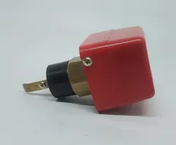 WATER FLOW SWITCH