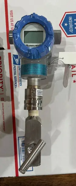 HONEYWELL PRESSURE TRANSMITTER MODEL STG87L-E1G000-1-B-AHD-11C-B-2