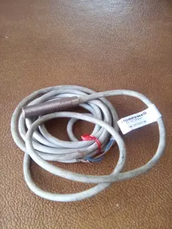 HONEYWELL FL7M-3THD-M PROXIMITY SWITCH