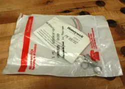 HONEYWELL 1035R3F-5 PROXIMITY SENSOR, 4-10VDC - NEW