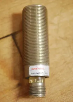 MOUNTING NUT NEW
