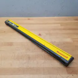 LIGHT CURTAIN RECIEVER