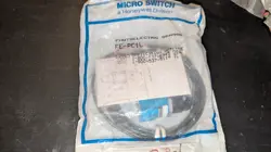 (1) HONEYWELL MICROSWITCH FE-PC1L NIB