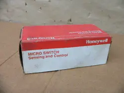922AA2XM-A9N-050-L PROXIMITY SWITCH