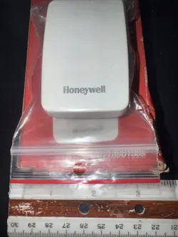 NEW HONEYWELL C7189U1005 REMOTE INDOOR TEMPERATURE SENSOR-FREE SHIPPING
