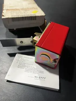 S637A-1004 SAIL SWITCH