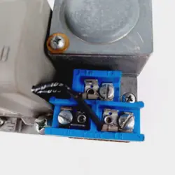 V804