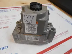 31L8201 VR8205M2476