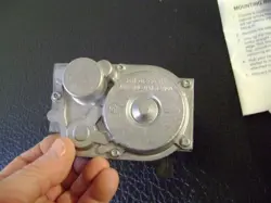HONEYWELL VR8200A 2132