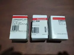 HONEYWELL PNEUMATIC THERMOSTAT COVER BEIGE 14004407-910