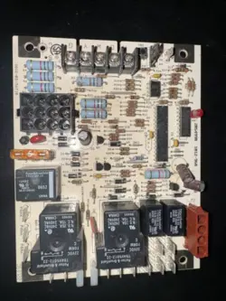 FURNACE CONTROL BOARD, LENNOX  HONEYWELL 1012-83-9671B, 1012-968, 2054990.