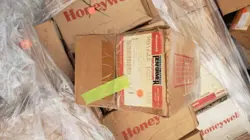 HONEYWELL M9164A 1021. REPLACES M934A1219MODUTROL MOTOR 120 VOLT NEW L3