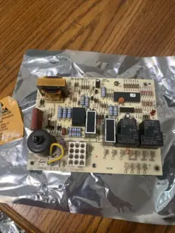 HONEYWELL GOODMAN AMANA B18099-18 CONTROL CIRCUIT BOARD 1068-400  1068-83-402A