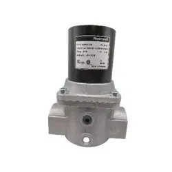 HONEYWELL V4295A1056 SOLENOID GAS VALVE, 1-1/2IN 120V