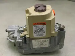 HONEYWELL VR8204M8005 HVAC FURNACE GAS VALVE 405080