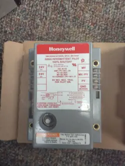 HONEYWELL S86H1006 INTERMITTENT PILOT MODULE 100% SHUTOFF