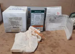 S890G1011