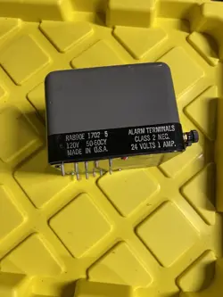 RA890E-1702