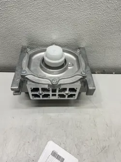 V5097A1004