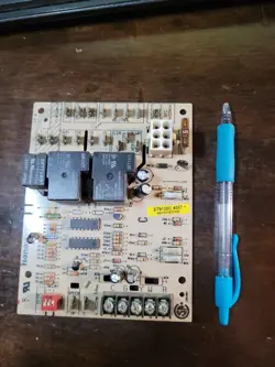 ICP HONEYWELL ST9120C4057 HQ1011927HW 1011927 FURNACE CONTROL CIRCUIT BOARD 