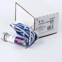 1PC NEW HONEYWELL C7027A 1023 C7027A1023 BURNER FLAME DETECTOR U.V. SENSOR