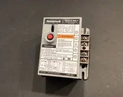 RESIDEO HONEYWELL R8184G4009 PROTECTORELAY OIL BURNER CONTROL WORKS R8184 G 4009