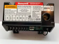 HONEYWELL S8610U3009 UNIVERSAL INTERMITTENT PILOT IGNITION MODULE USED WORKING
