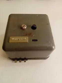 HONEYWELL RA890G12603 BURNER FLAME SAFEGUARD PRIMARY CONTROL