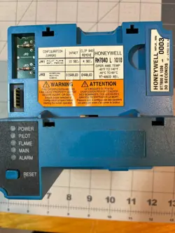 HONEYWELL RM7840 L 1018 BURNER CONTROL
