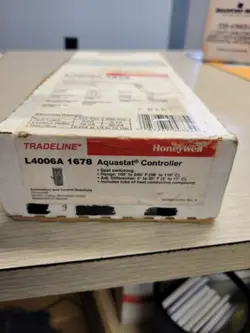 AQUASTAT CONTROLLER 319